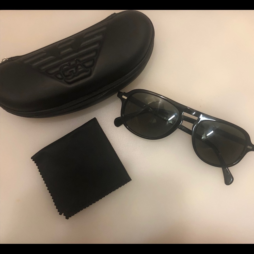 Men’s Giorgio Armani black Sunglasses. Polarized